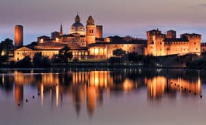 Shutterstock 240505972 – Marketing per PMI a Mantova: da dove iniziare con un budget contenuto